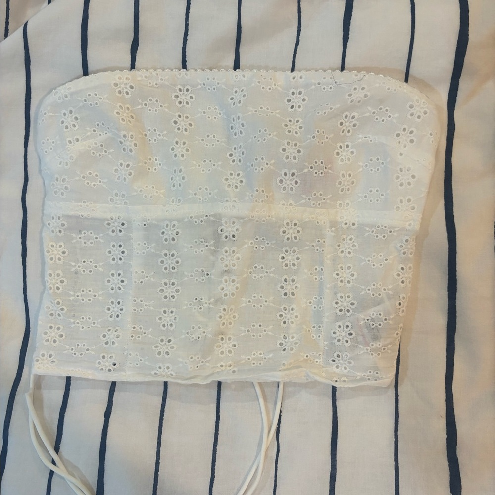 Edikted Cream Lace-Up Bustier